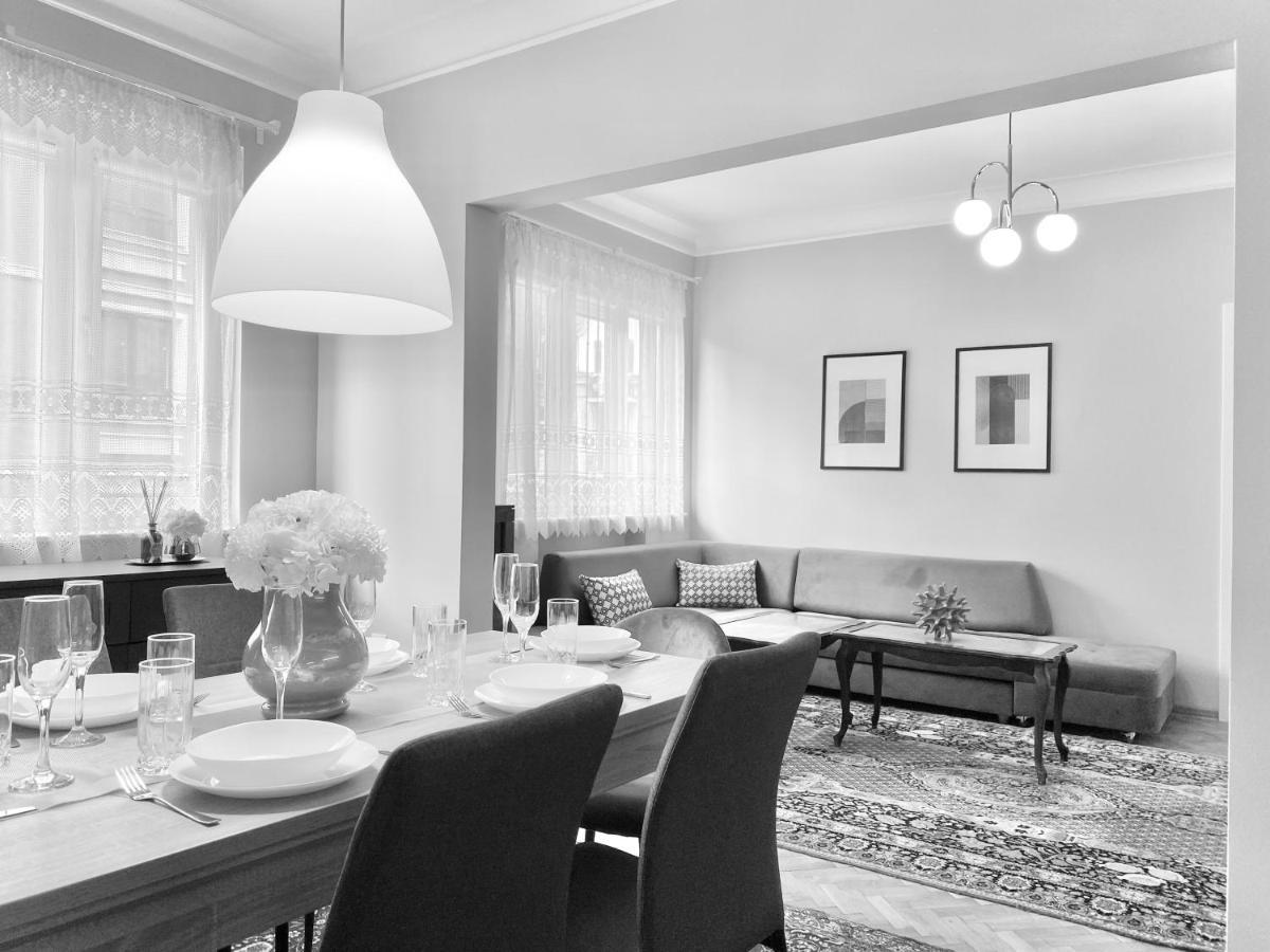 Top Centre Sofia Apartment For 6 Guests ภายนอก รูปภาพ