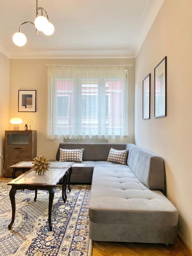 Top Centre Sofia Apartment For 6 Guests ภายนอก รูปภาพ